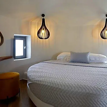 Aecon Hotel